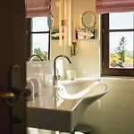 غاستوف براندستاتر فندق 4*